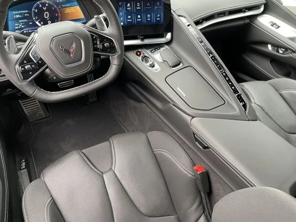 Corvette C8