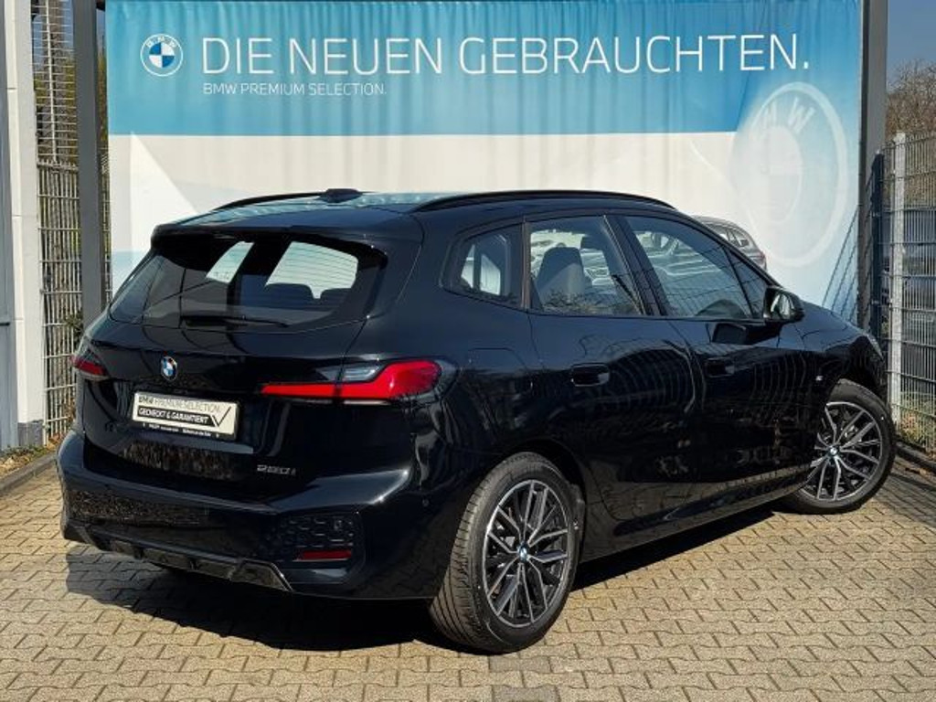 BMW 2 Serie 220 M-Sport Active Tourer 220i