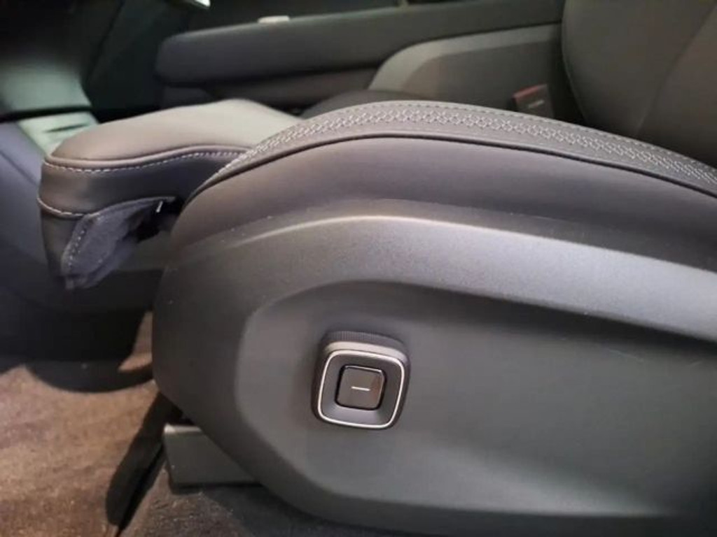 Volvo EX90