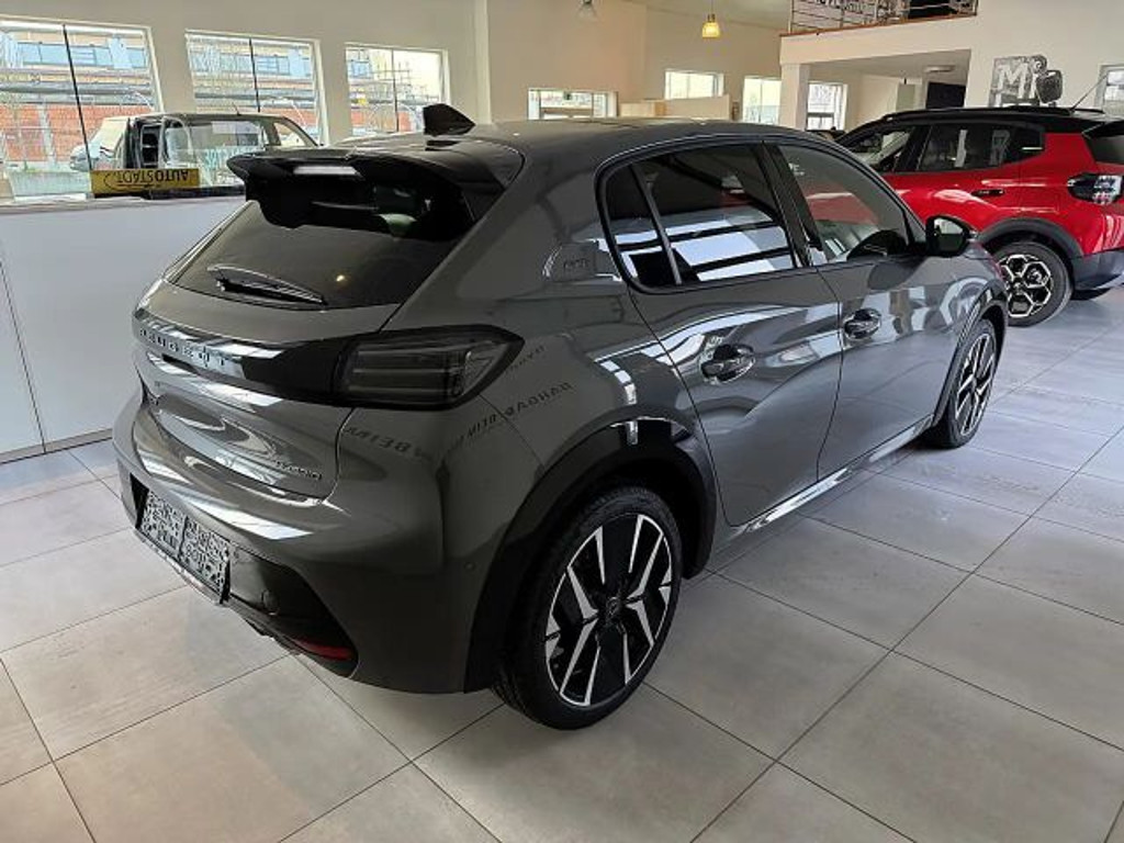 Peugeot e-208