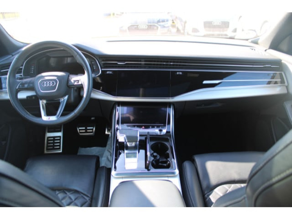 Audi SQ8