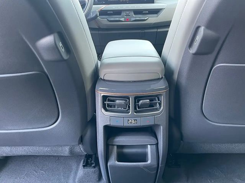 Kia EV5