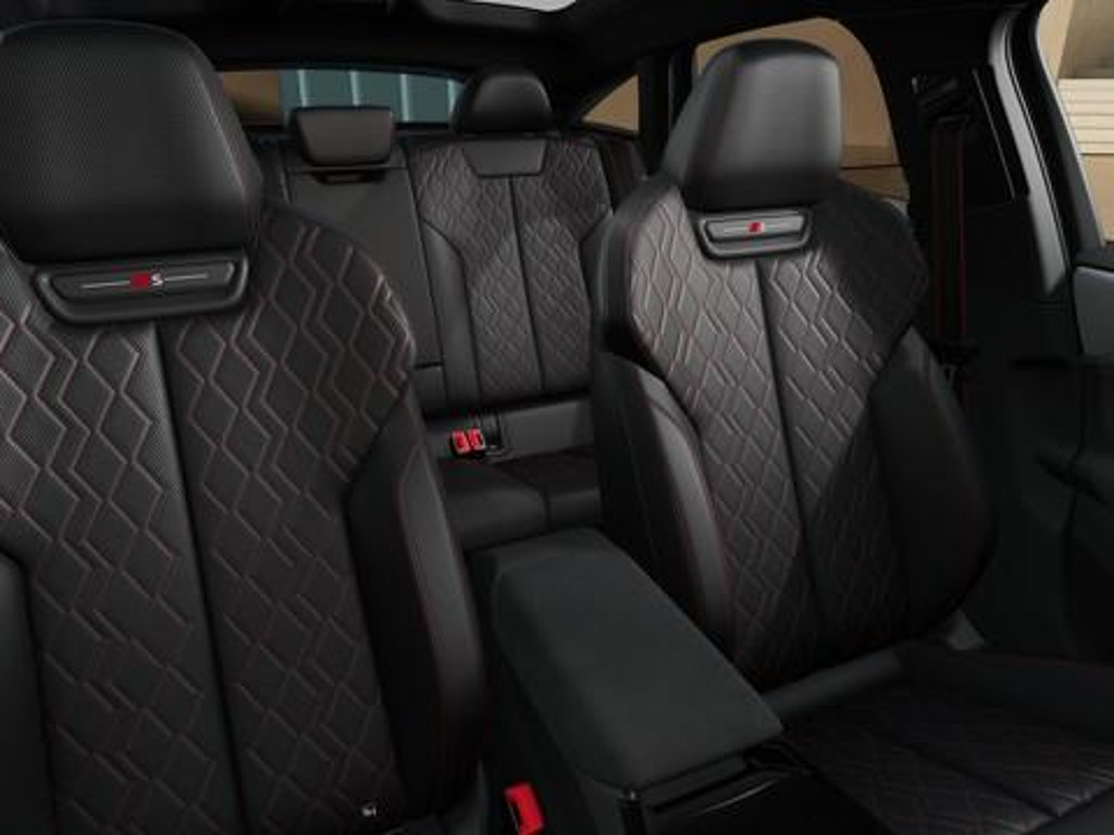 Audi S6 e-tron