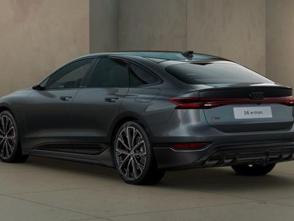 Audi S6 e-tron