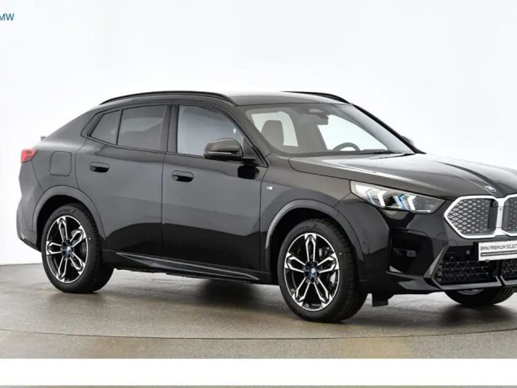 BMW iX2