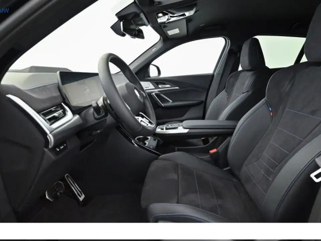 BMW iX2
