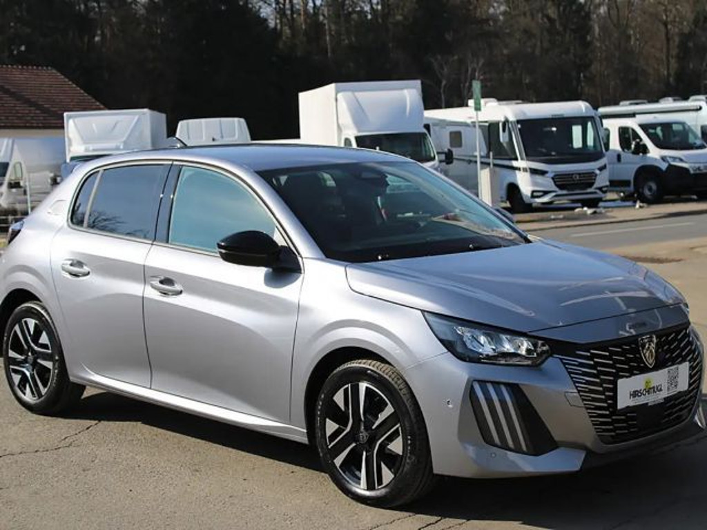 Peugeot e-208