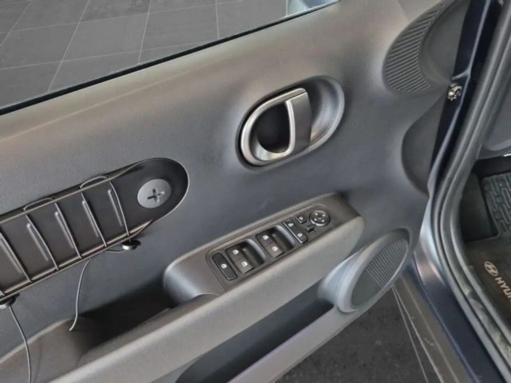 Hyundai INSTER