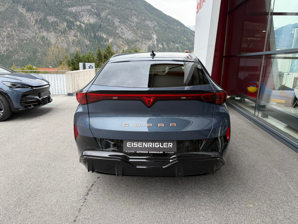 Cupra Tavascan