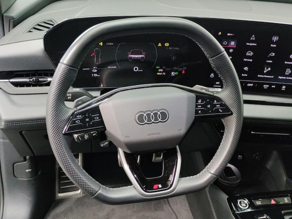 Audi Q6 e-tron