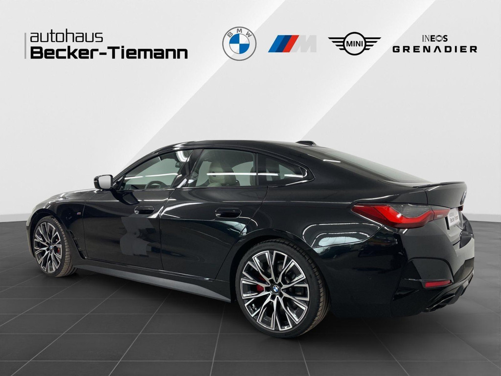 BMW M440