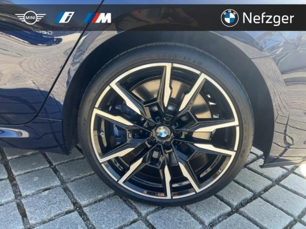 BMW M850