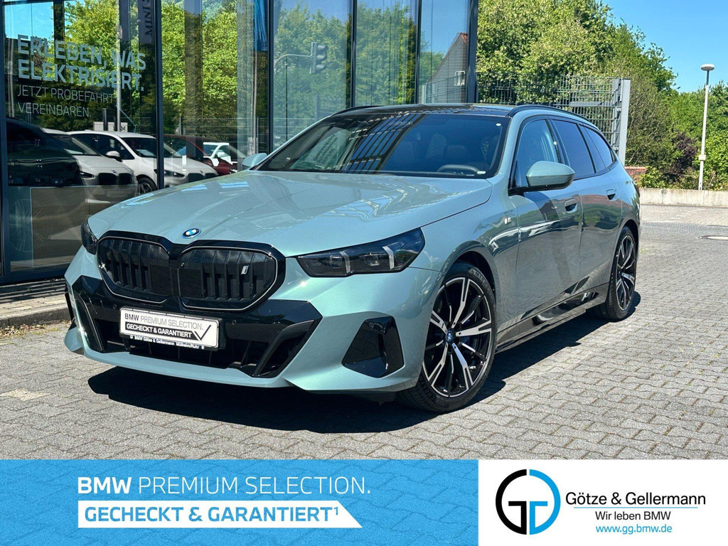 BMW i5 Touring eDrive40