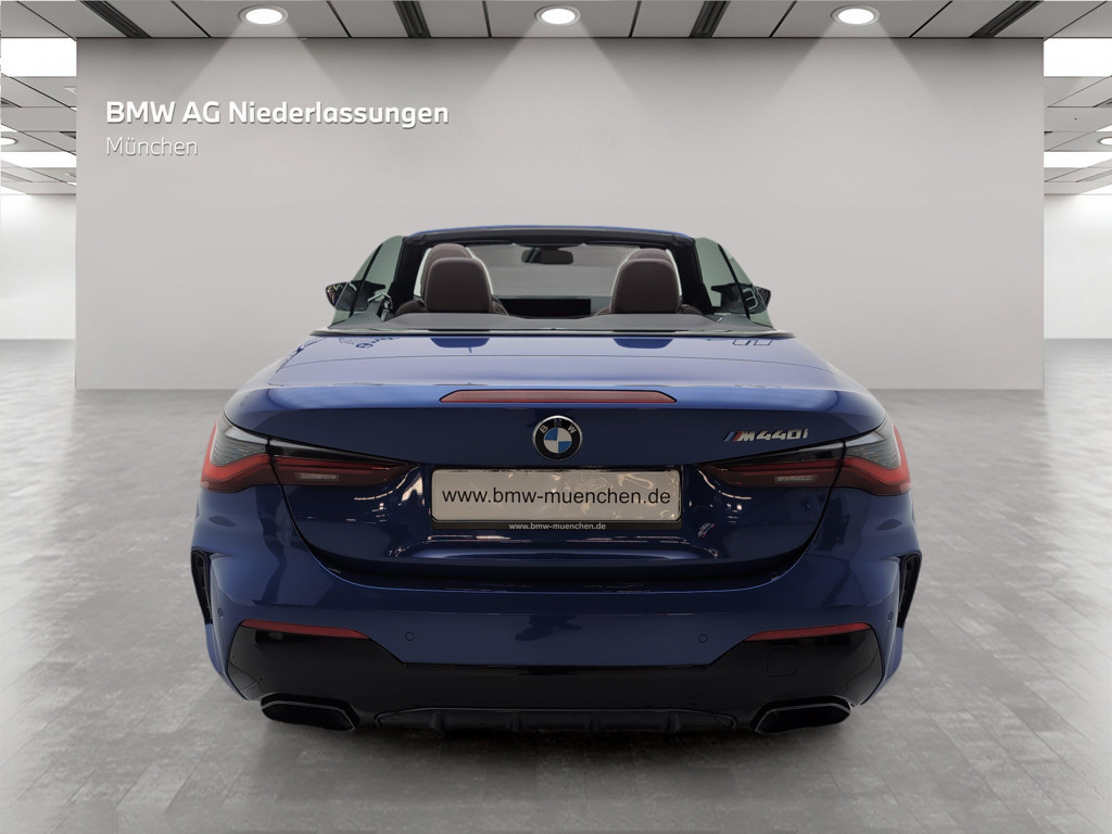 BMW M440
