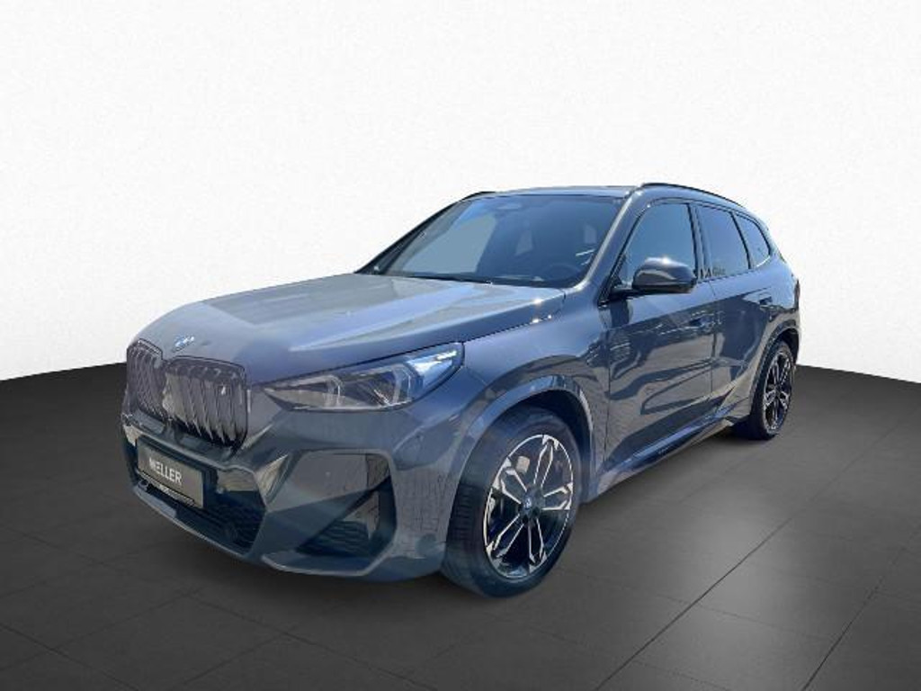 BMW iX1 xDrive30