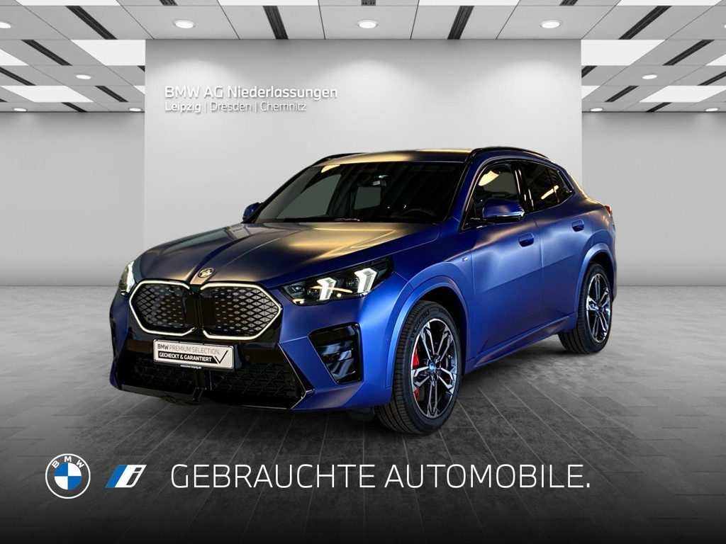 BMW iX2 xDrive30