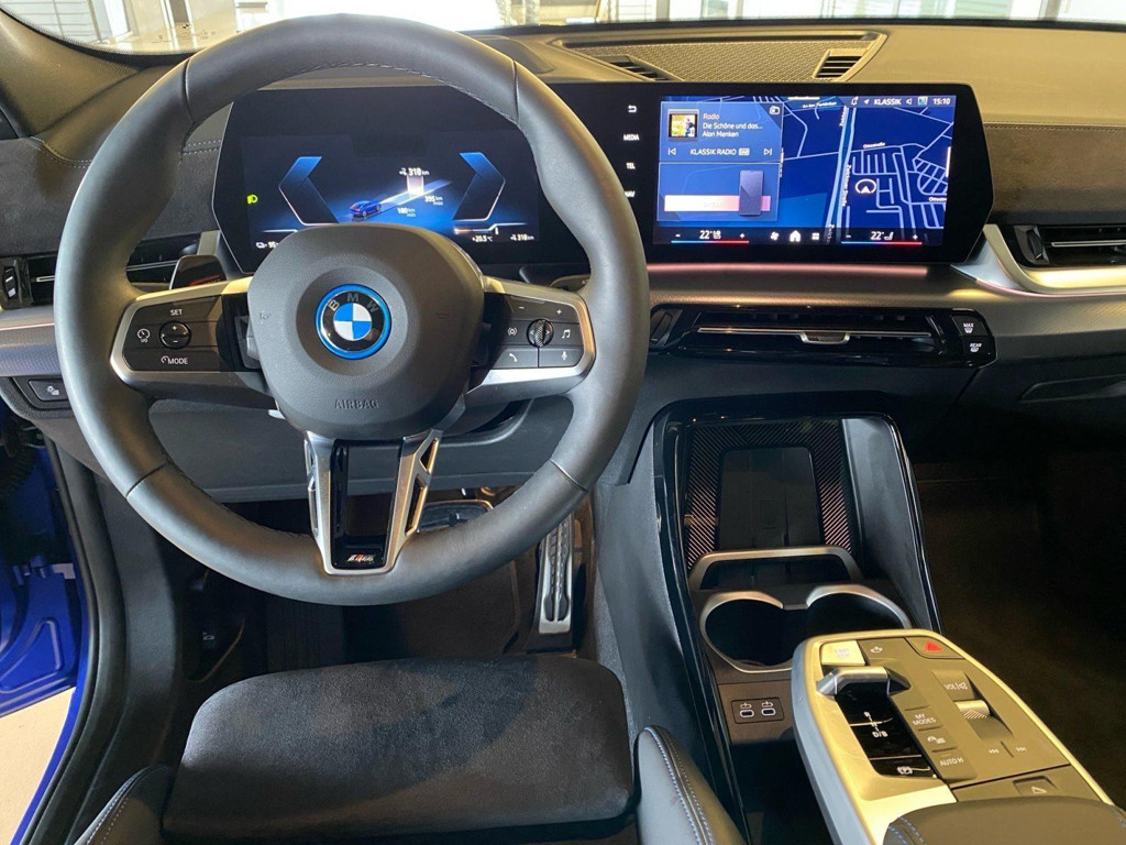 BMW iX2