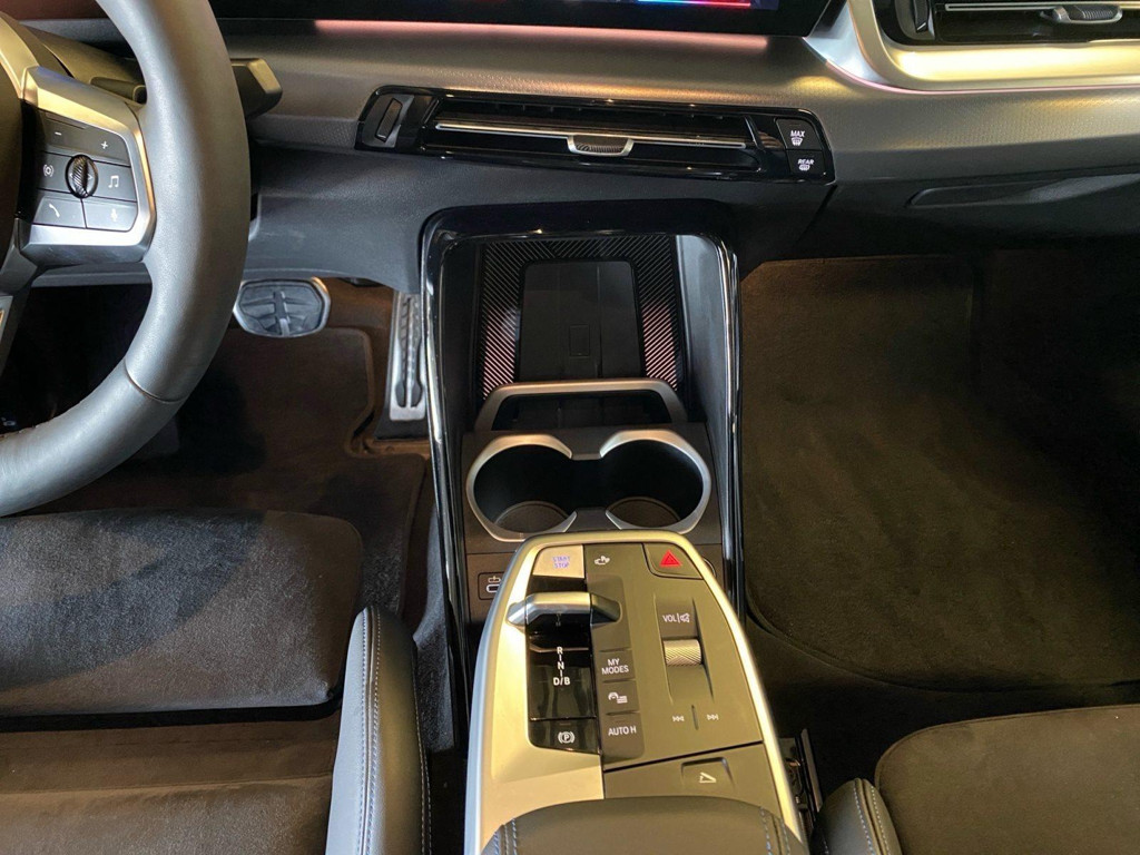 BMW iX2