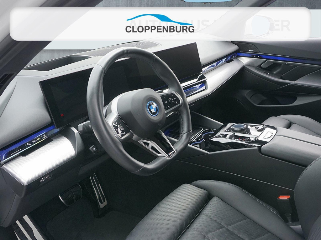 BMW i5