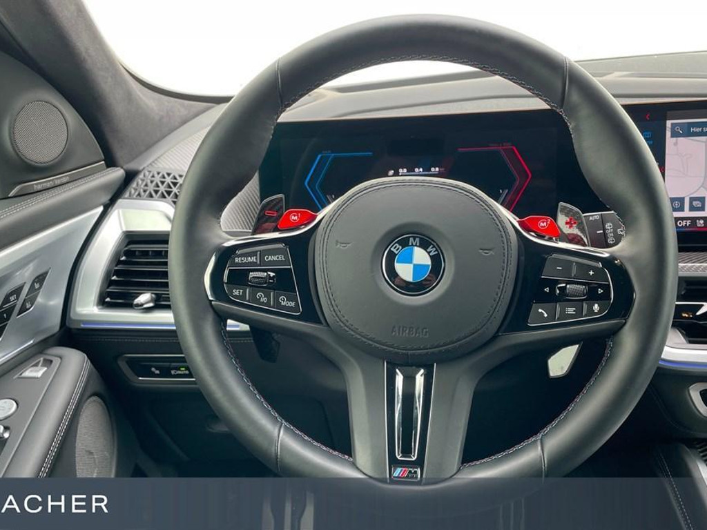 BMW XM