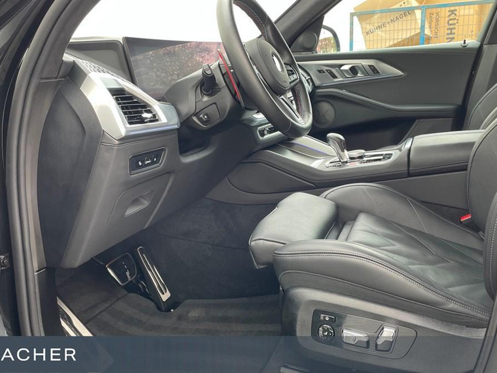BMW XM