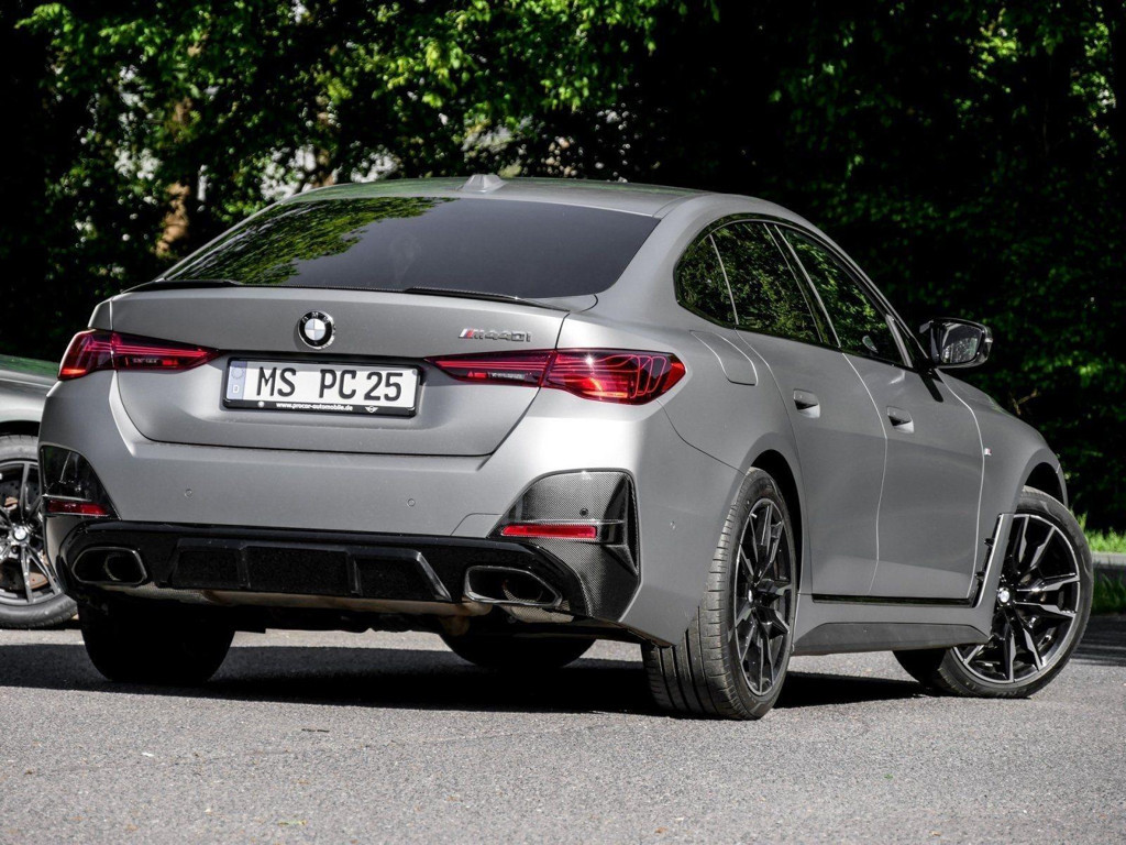 BMW M440