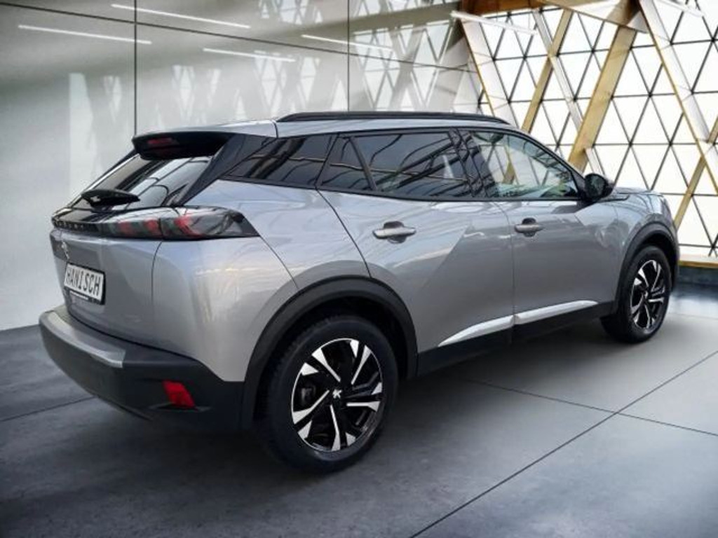 Peugeot e-2008