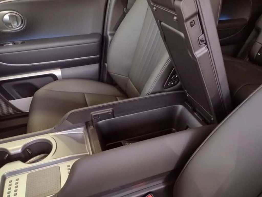 Hyundai IONIQ 9