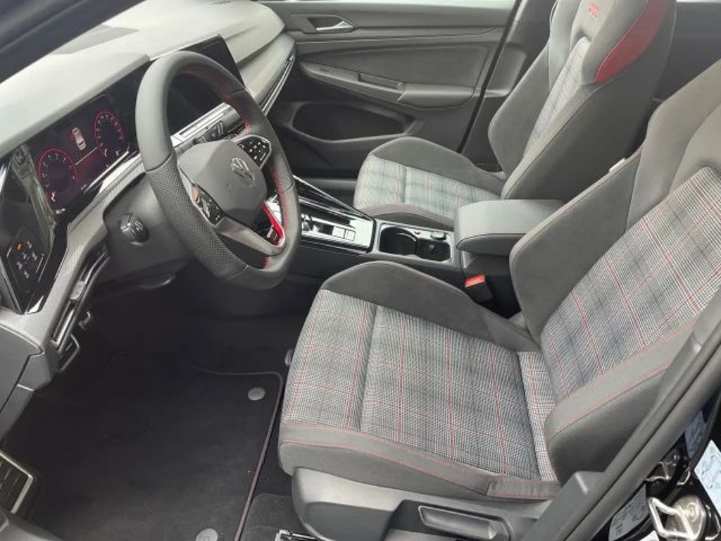 Volkswagen Golf DSG GTI