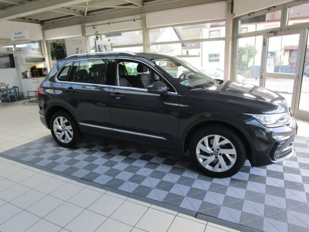 Volkswagen Tiguan 4Motion Elegance Elegance