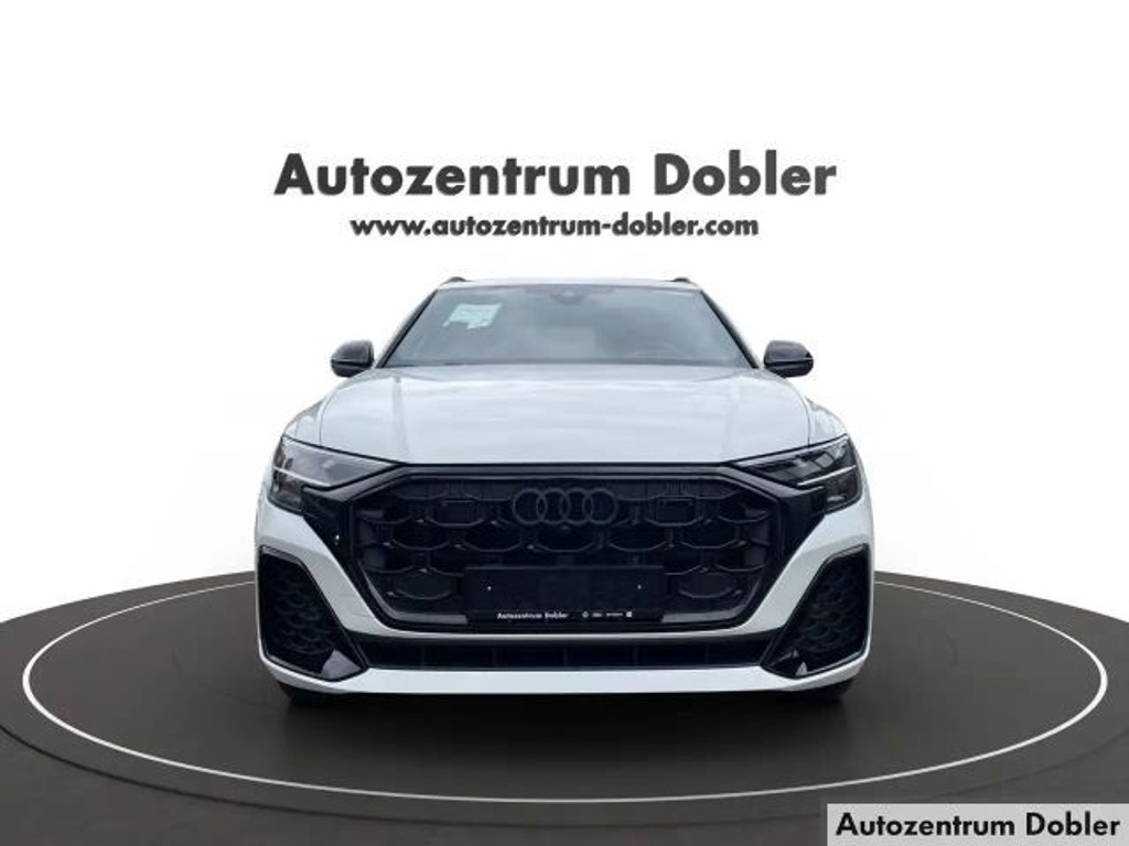 Audi Q8 Business S-Line