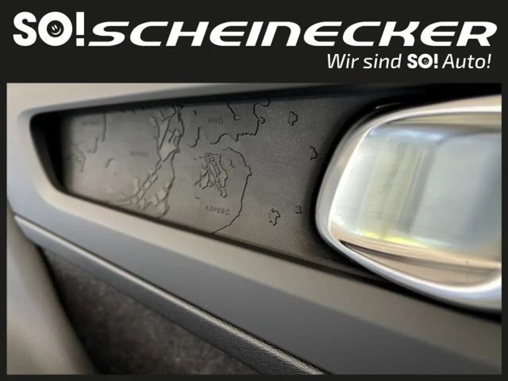 Volvo EX40