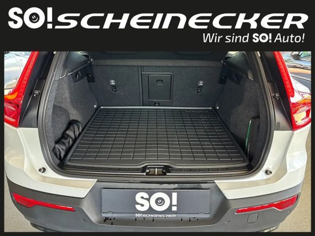 Volvo EX40