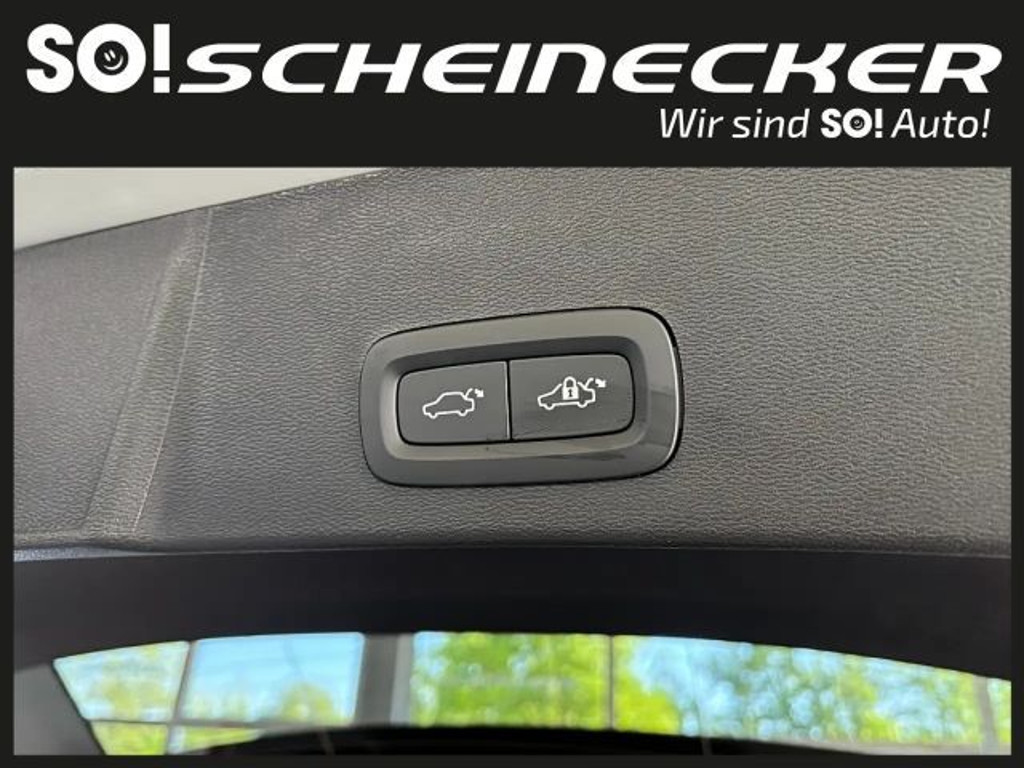 Volvo EX40