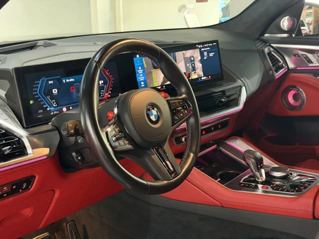 BMW XM