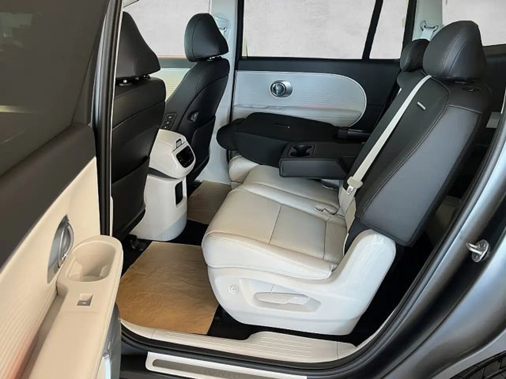 Hyundai IONIQ 9
