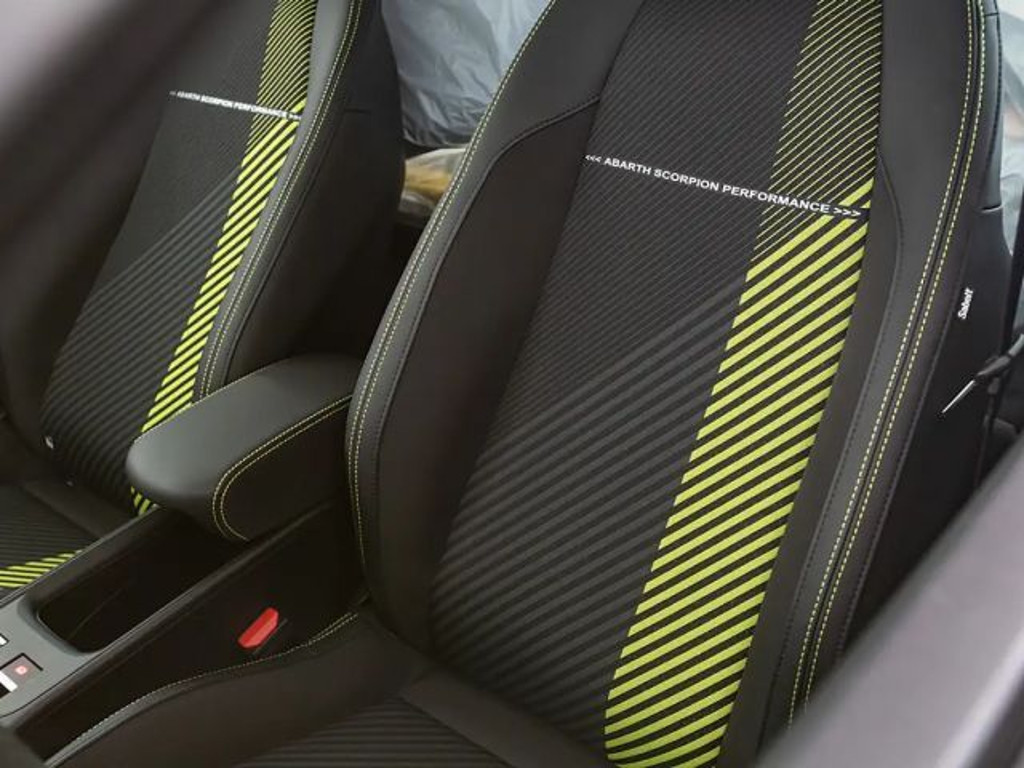 Abarth 600e