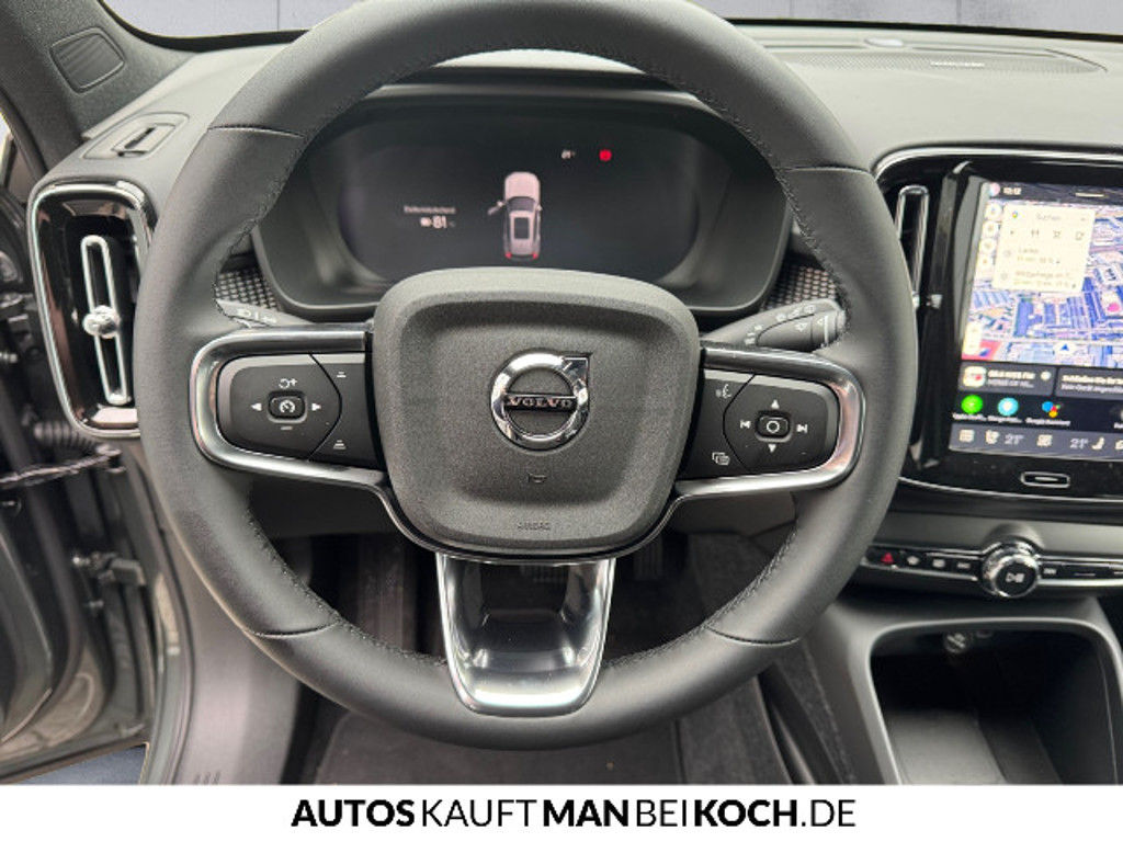 Volvo EX40