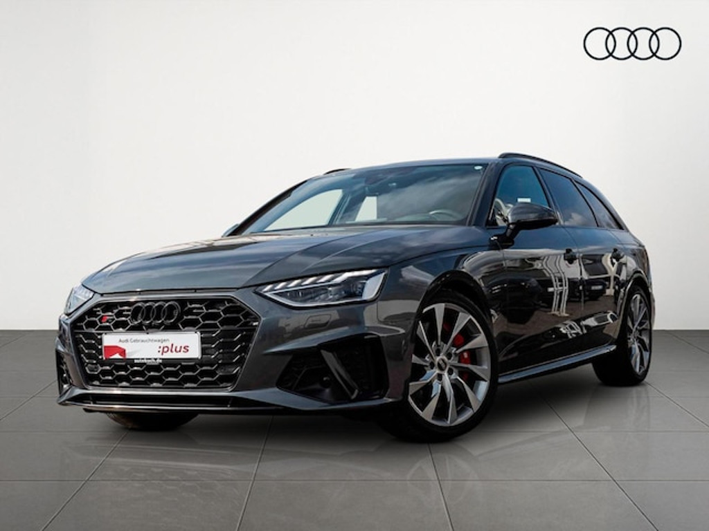 Audi S4