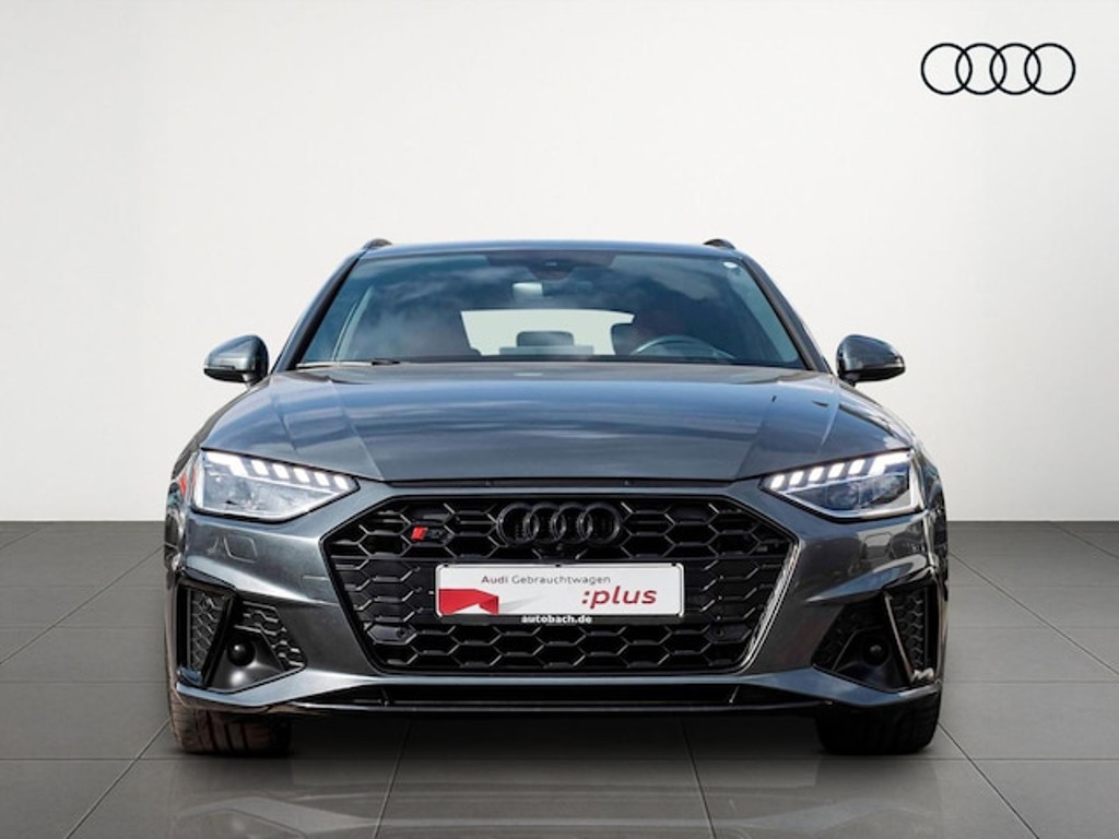 Audi S4