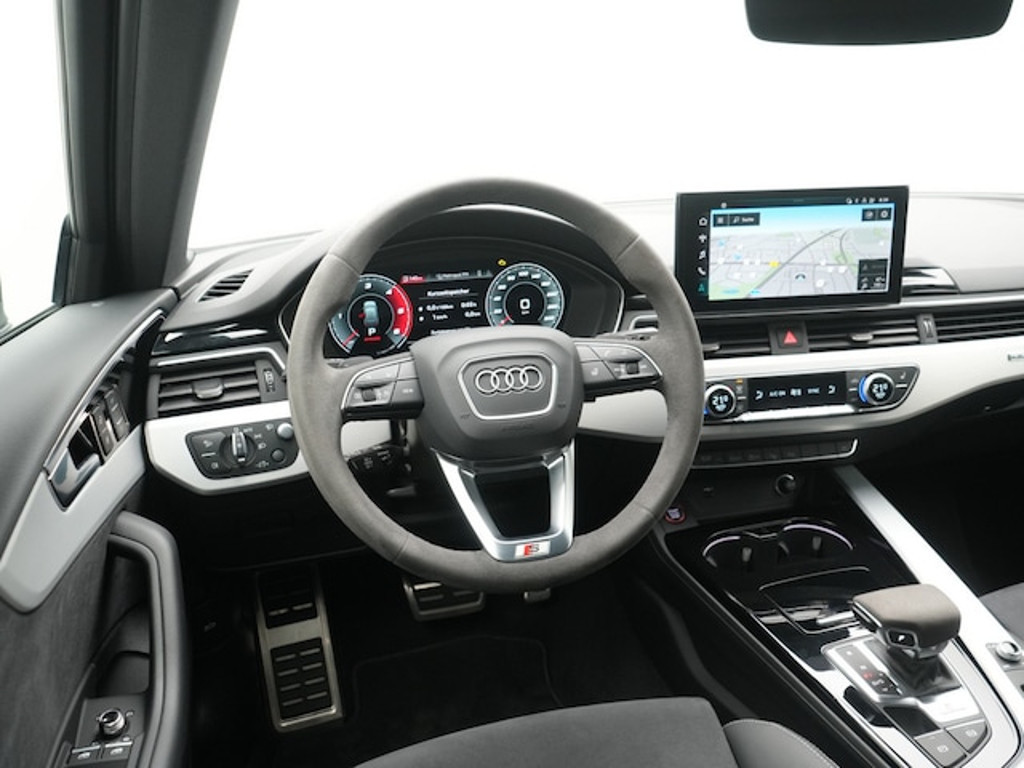Audi S4