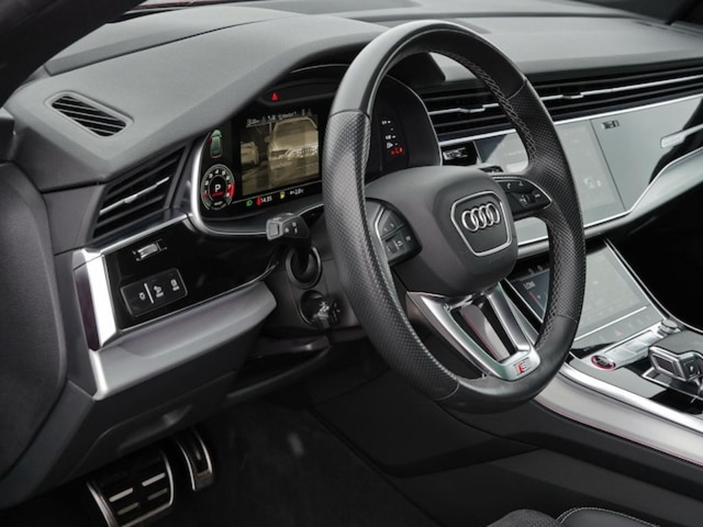 Audi SQ8