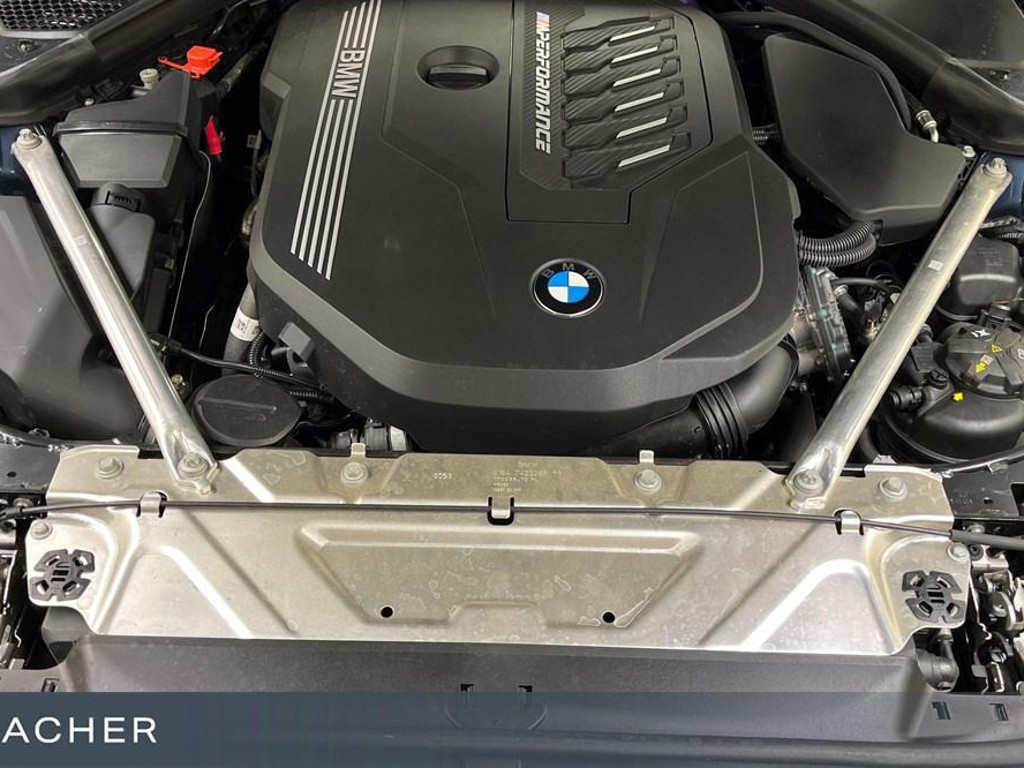 BMW M440