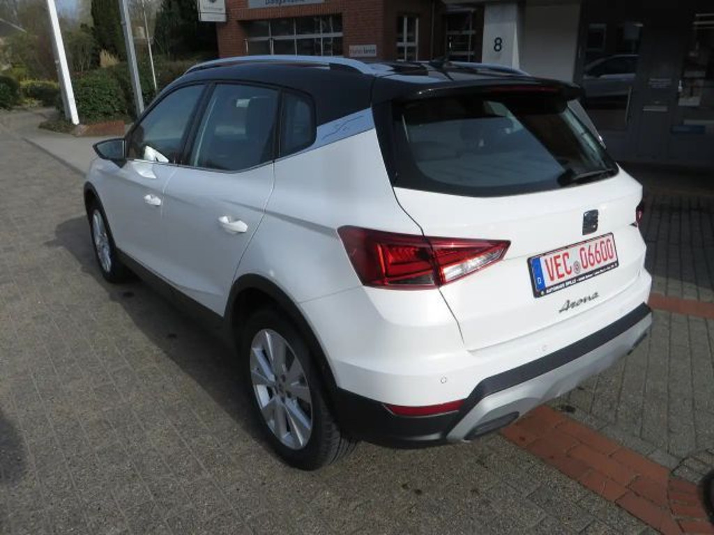 Seat Arona