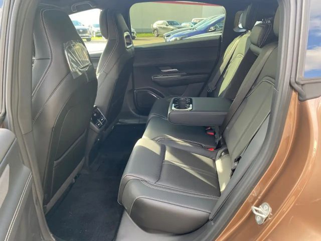 Mazda 6e