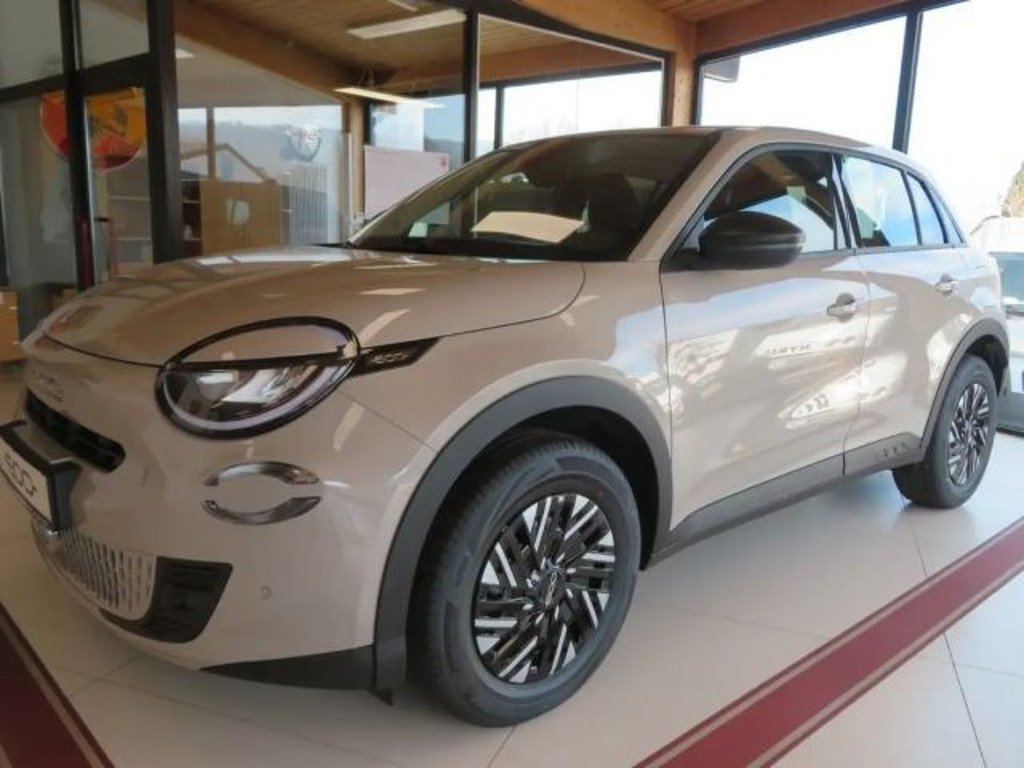 Fiat 600e Hybrid Business Edition 1.2 110PS DCT