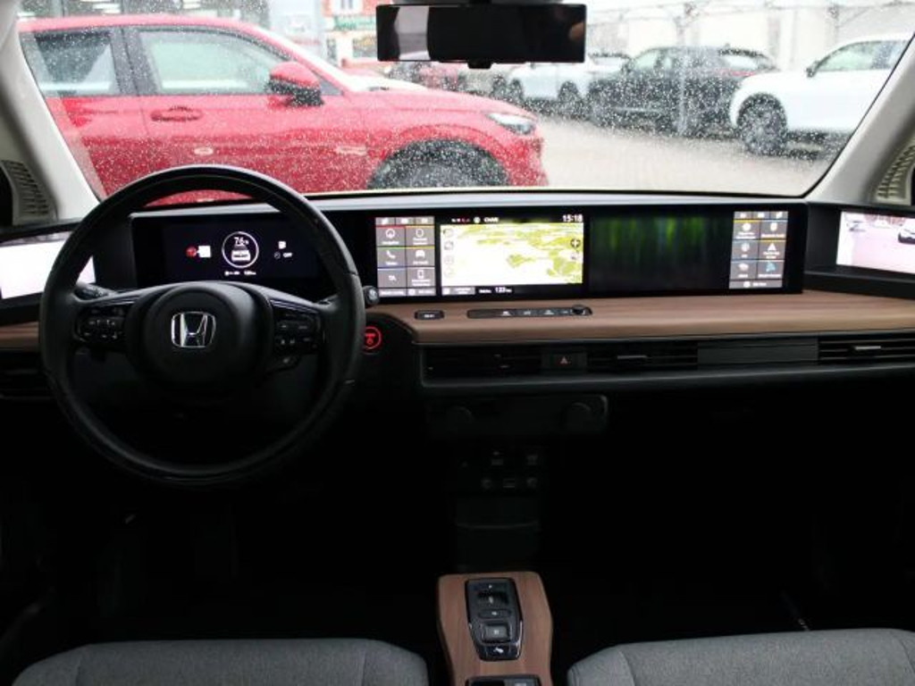 Honda e