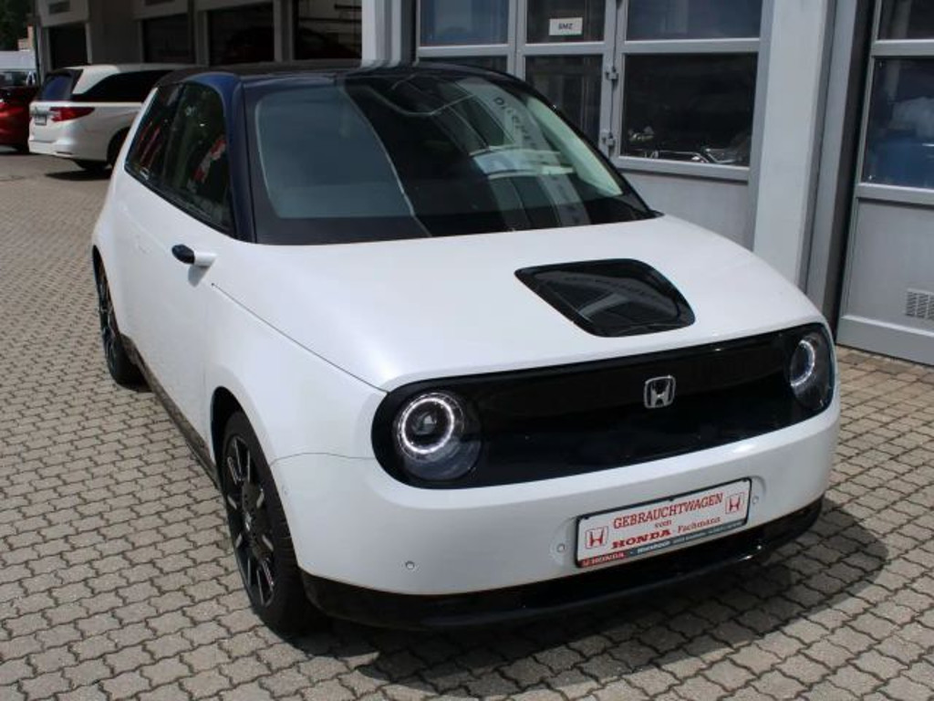 Honda e