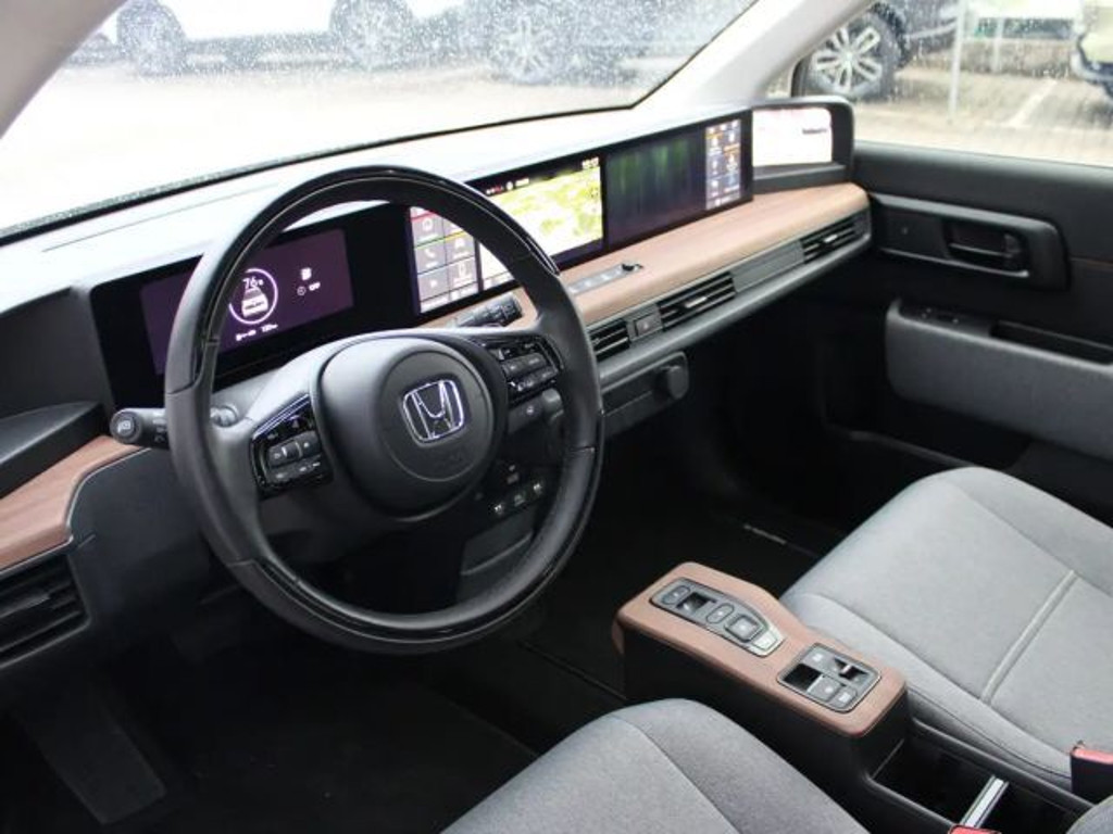 Honda e