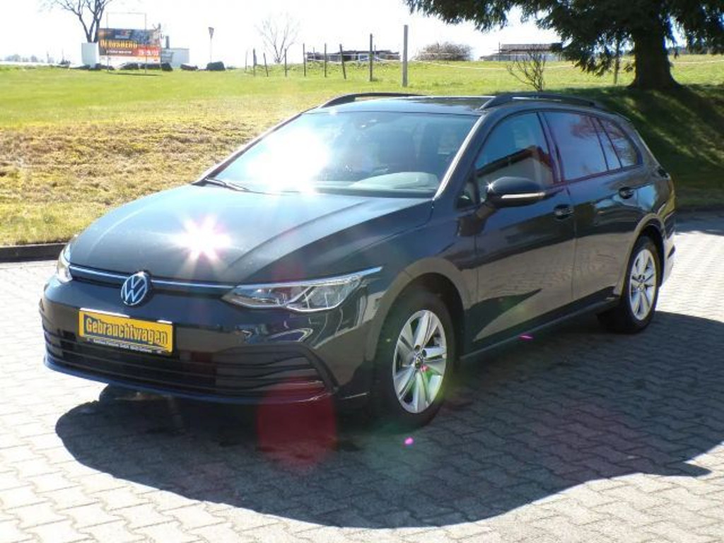 Volkswagen Golf Life Variant 1.5 TSI Golf VIII